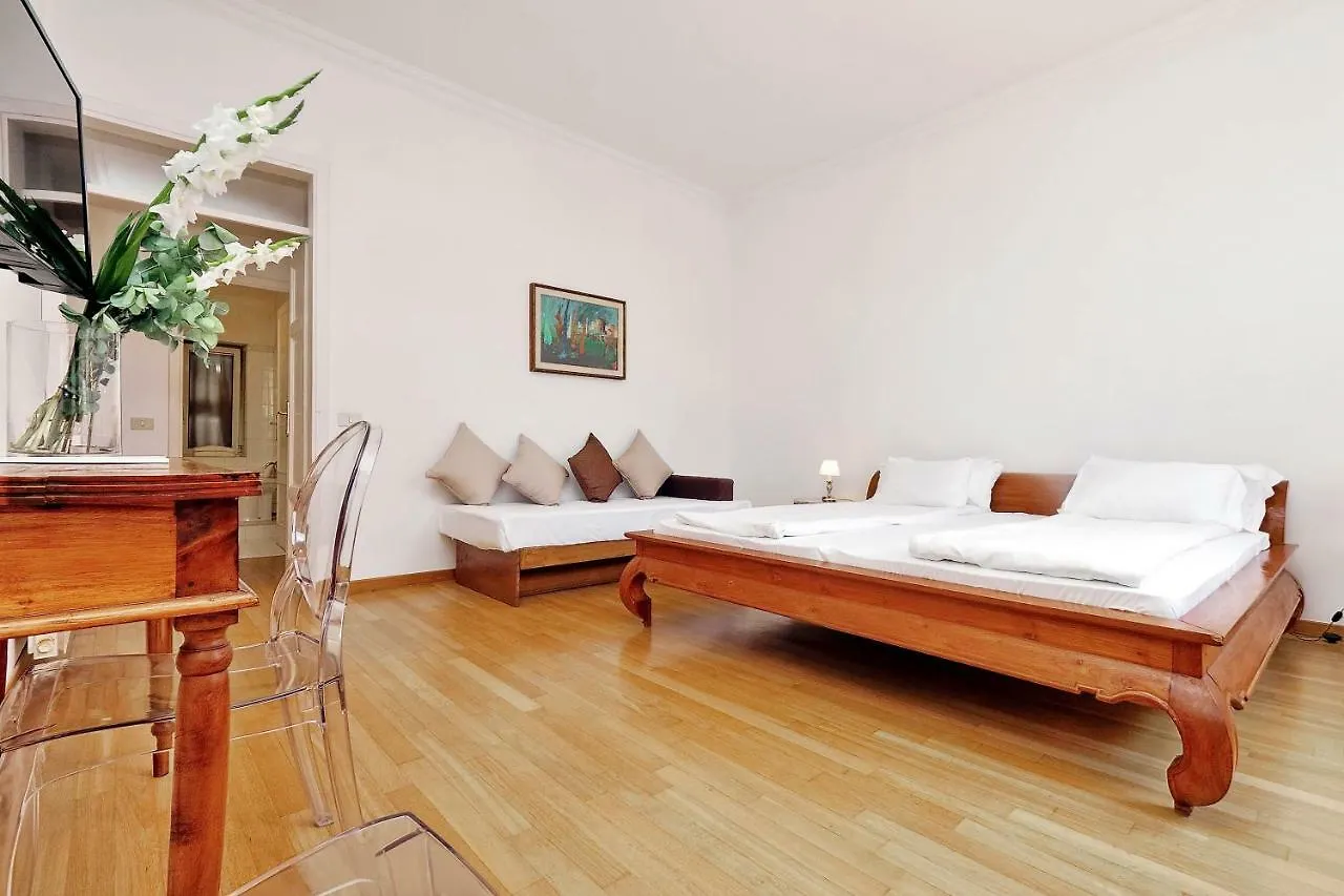 Hotel Al Corso 4 Roma Affittacamere