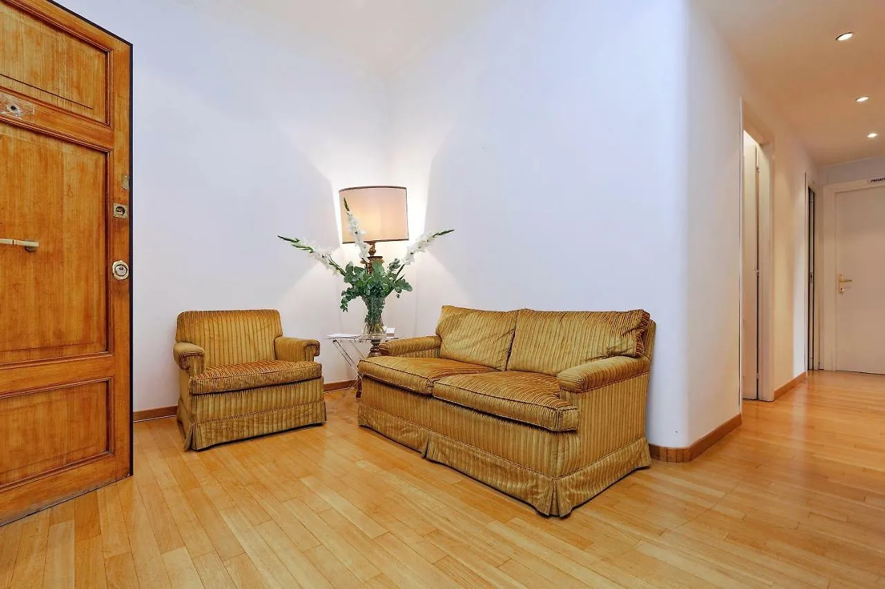 Affittacamere Hotel Al Corso 4 Roma