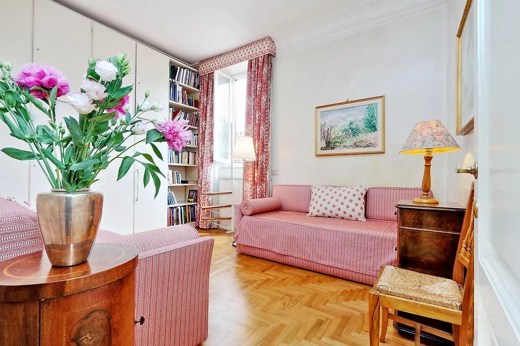 Al Corso 4 Hotel Rome 3*,  Italy