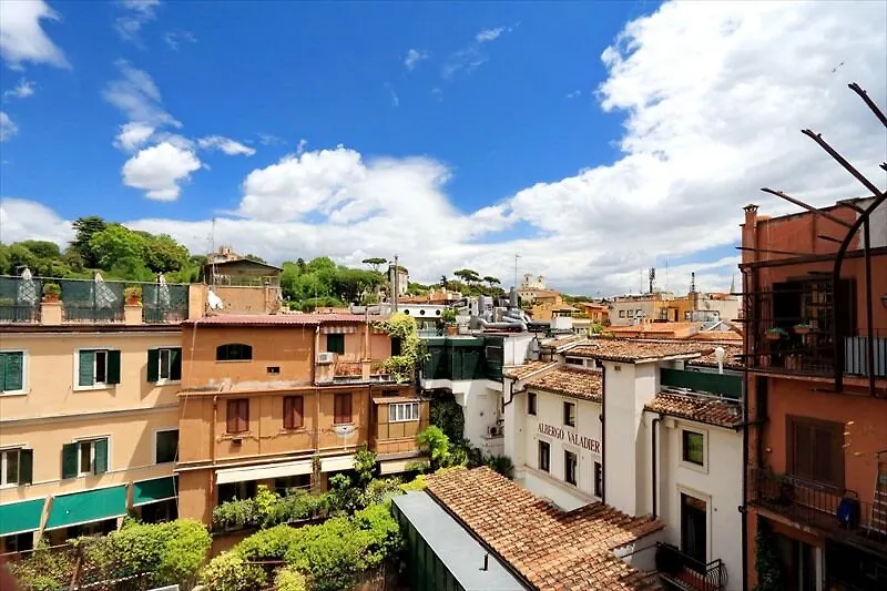 Al Corso 4 Hotel Rome